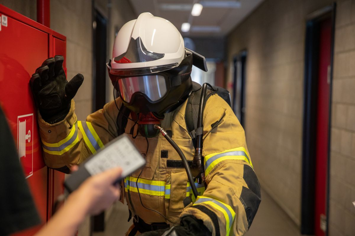Misty Electronic Blind Mask | Fire Safety Training